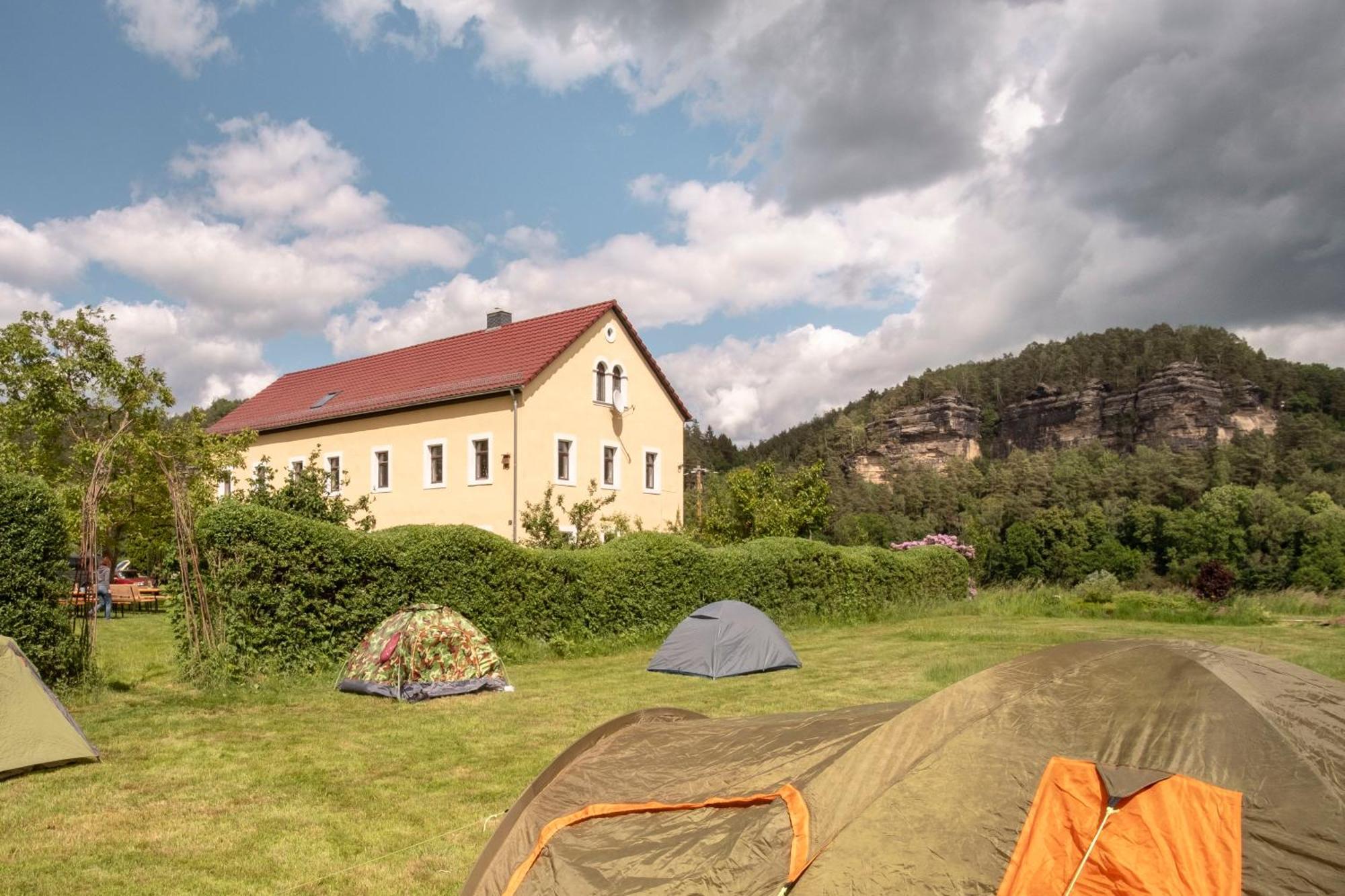 Hinterland Hostel راثين المظهر الخارجي الصورة
